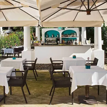 Della Piccola Marina Hotel