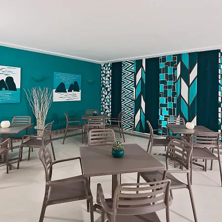 Della Piccola Marina Hotel