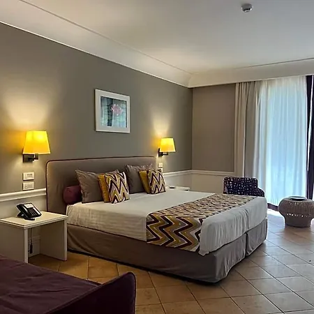 Della Piccola Marina Hotel