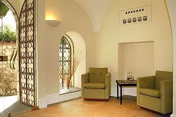 Della Piccola Marina Hotel