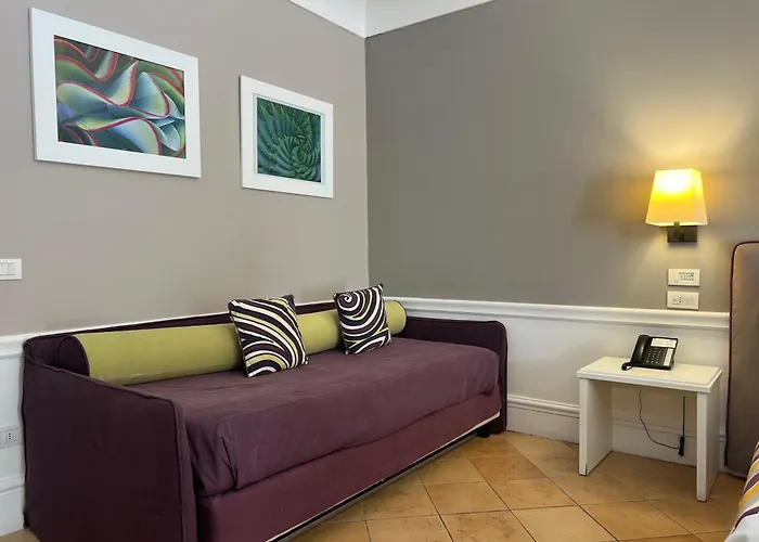 德拉皮科拉玛莉娜酒店 酒店