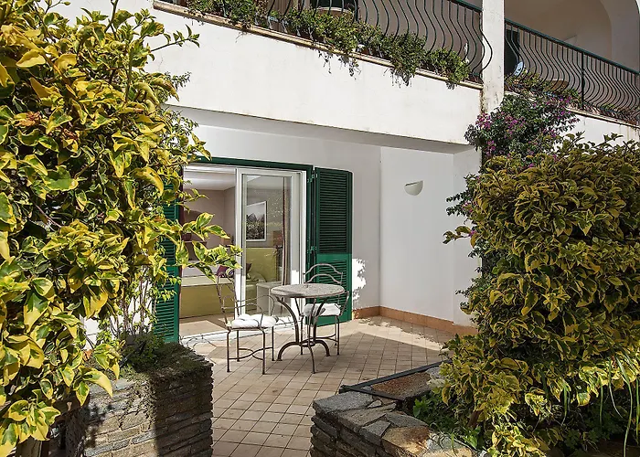 德拉皮科拉玛莉娜酒店 4* 卡普里