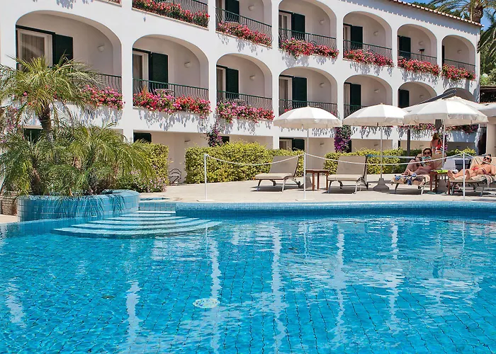 德拉皮科拉玛莉娜酒店