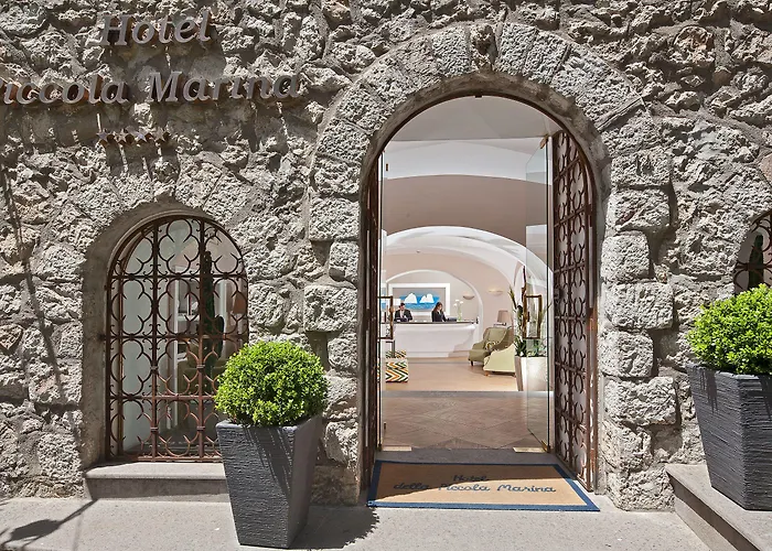 德拉皮科拉玛莉娜酒店 4* 卡普里