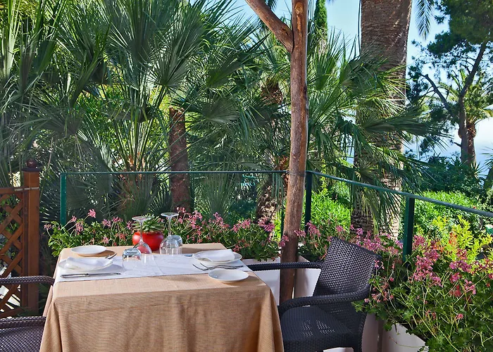 德拉皮科拉玛莉娜酒店 酒店 4*