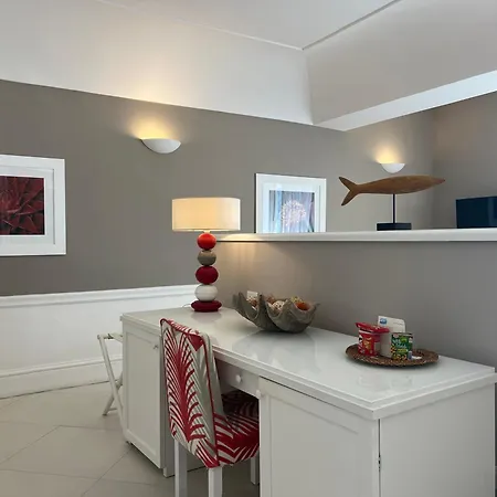 Della Piccola Marina Hotell