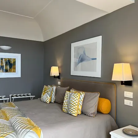 Della Piccola Marina Hotel 4*