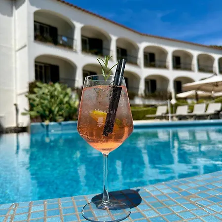 Della Piccola Marina Hotel