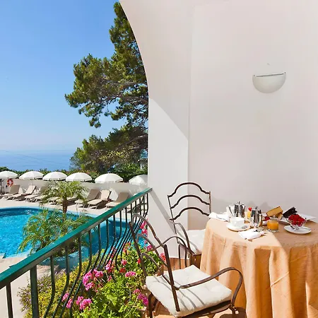 Della Piccola Marina Hotell 4*